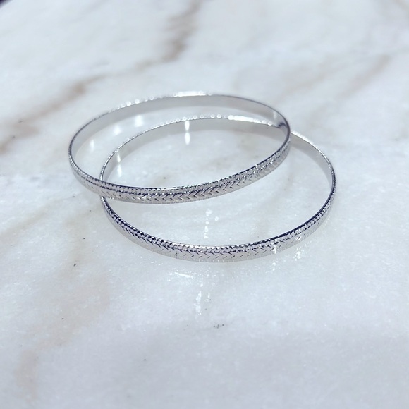 Stacking Hammered Bangle Bracelets - Picture 3 of 5